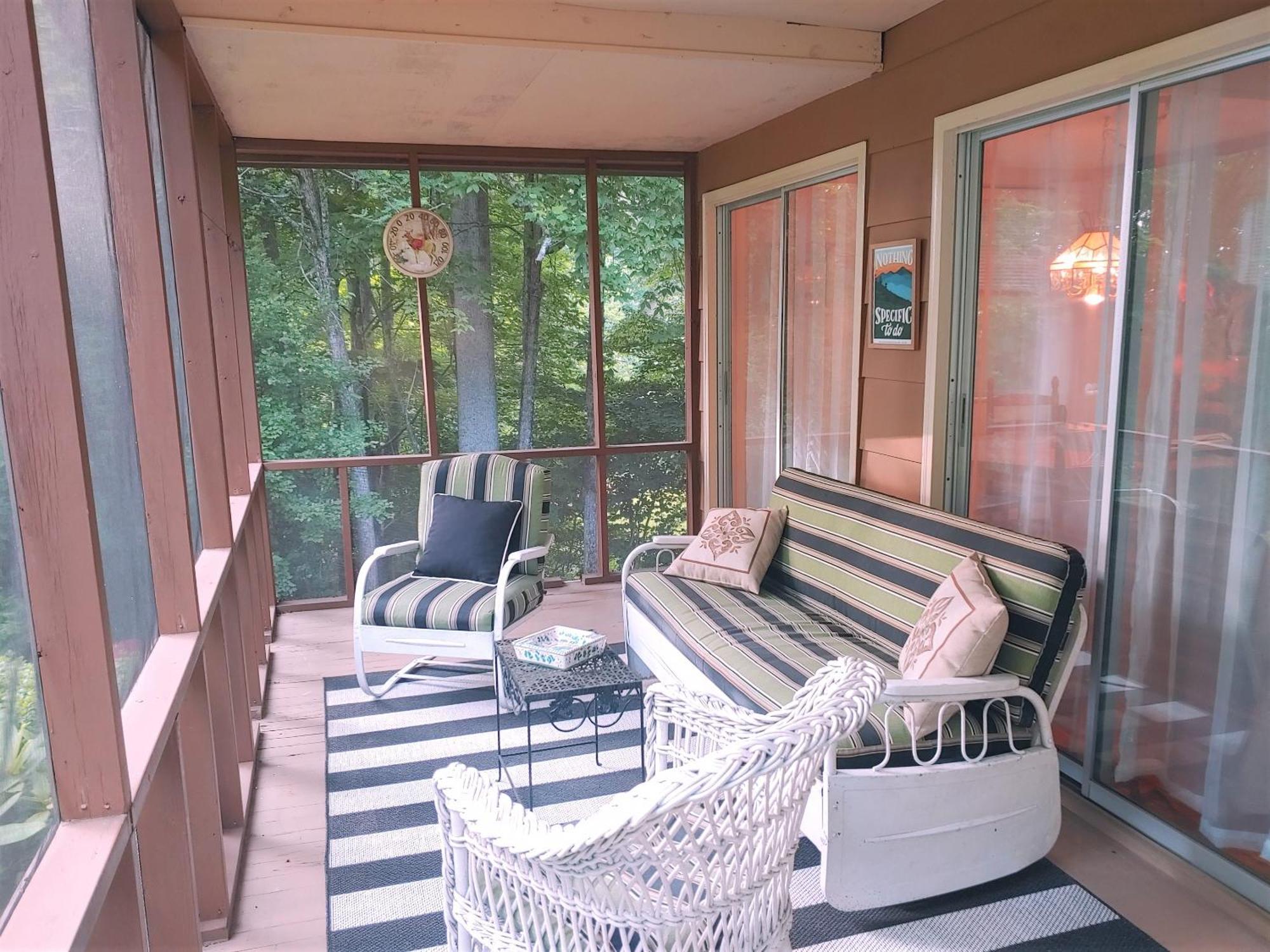 Bryson City Creekside Home With Hot Tub- 3 Bedroom-2 Bath Home 外观 照片