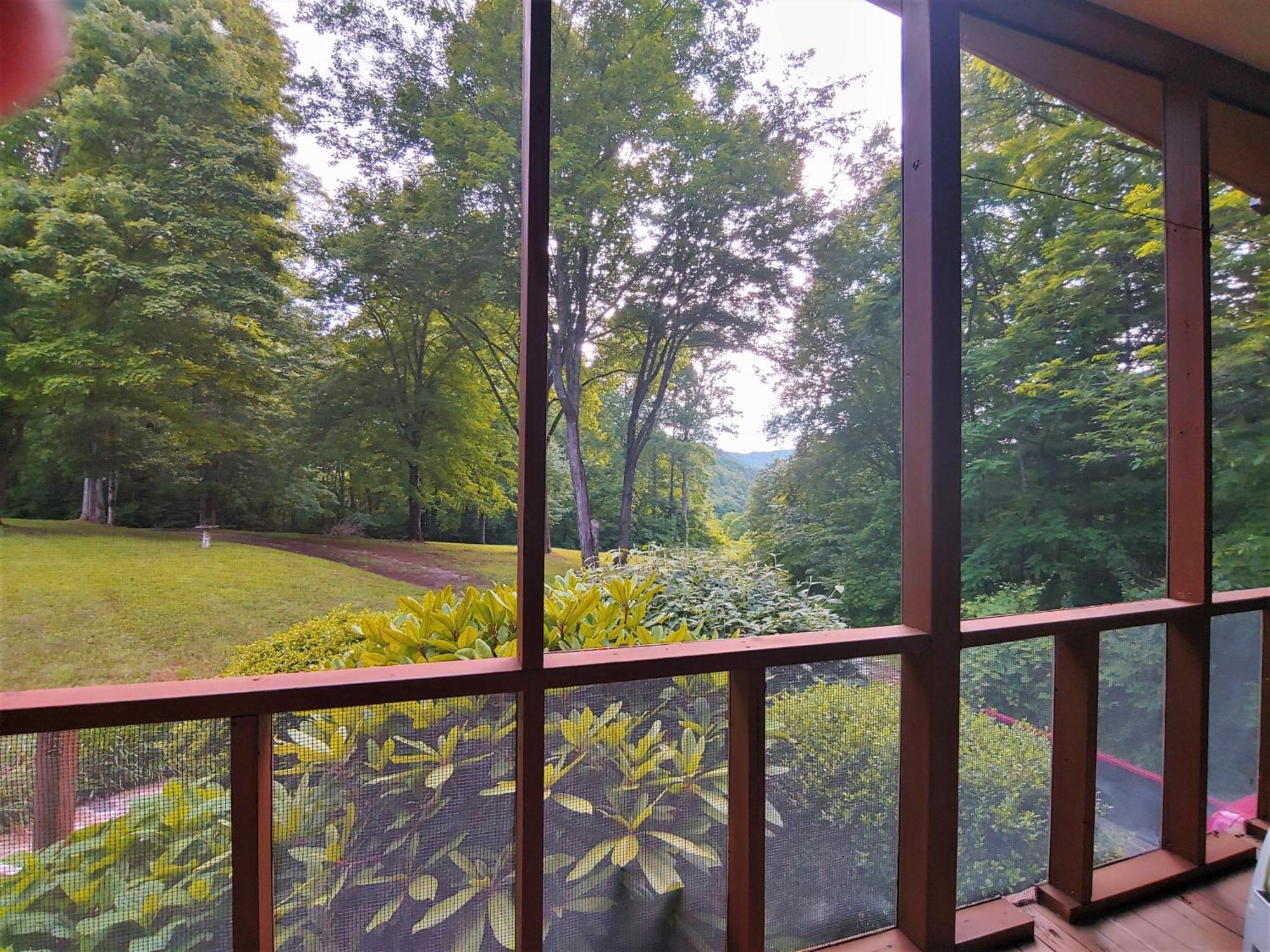 Bryson City Creekside Home With Hot Tub- 3 Bedroom-2 Bath Home 外观 照片
